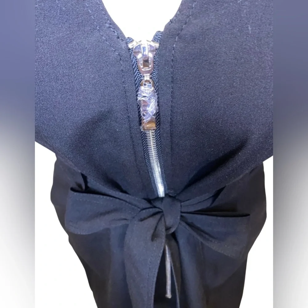 Sandra Darren Zip Front Belted Dress - Picture 2 of 9